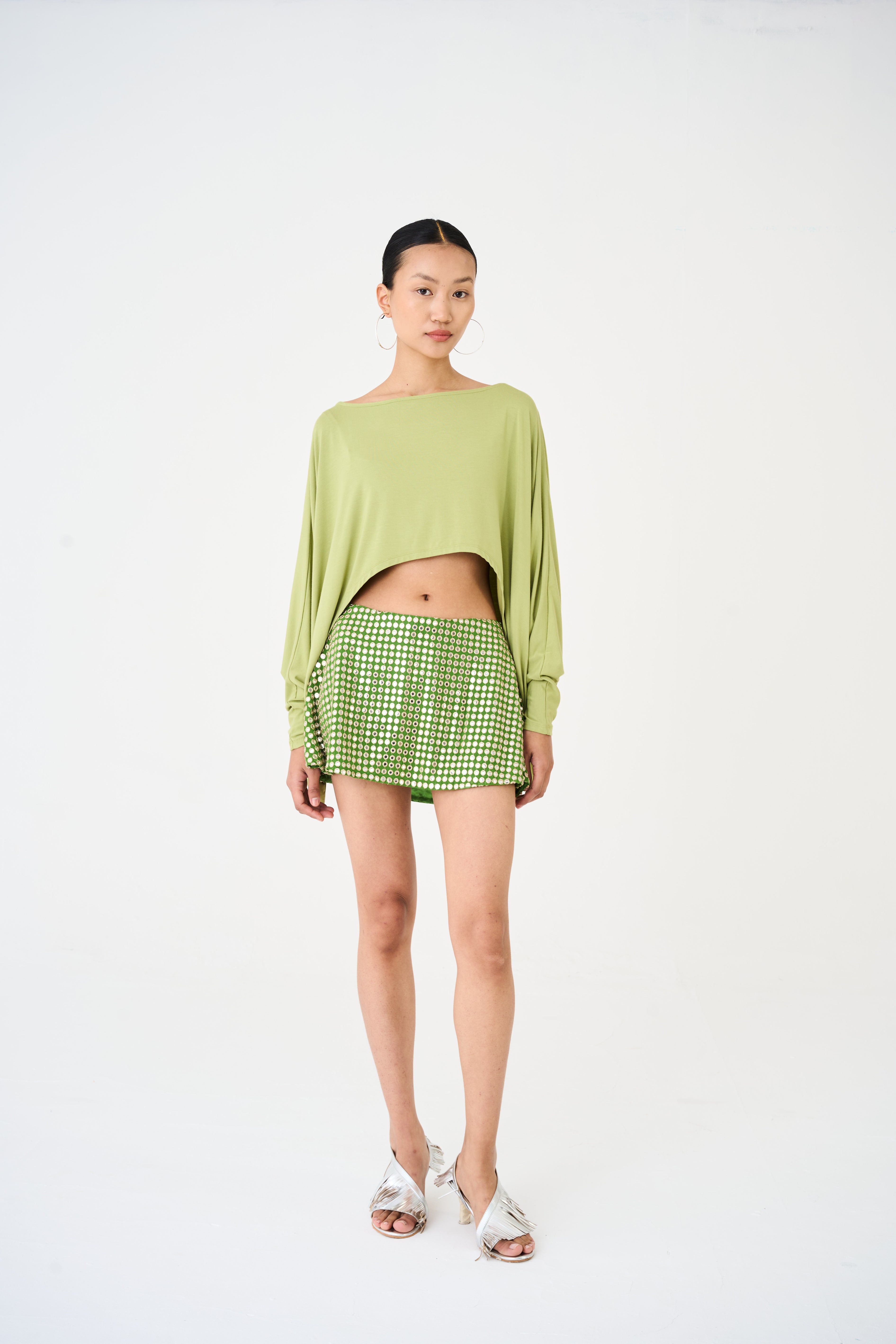 Levity Top