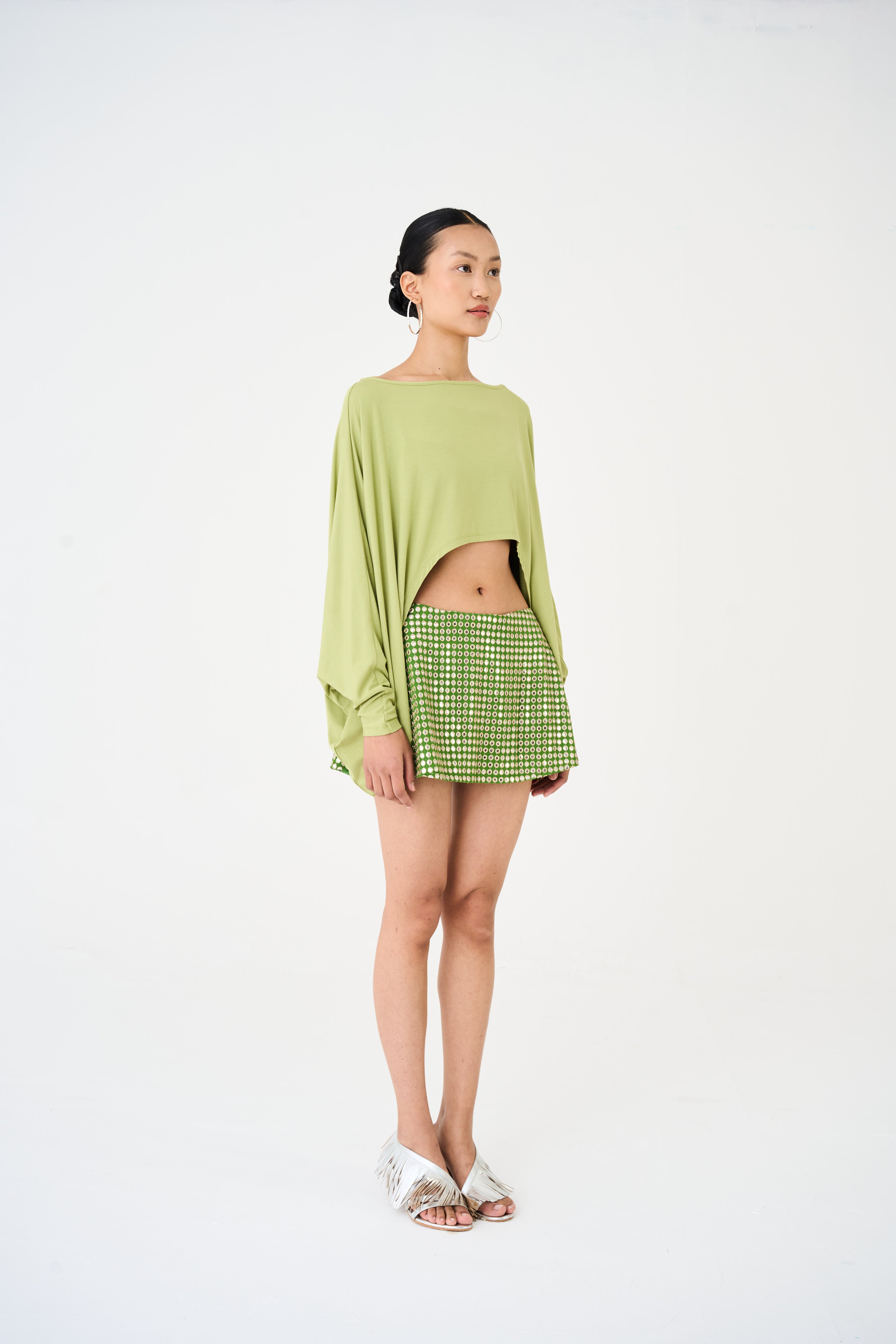 Levity Top